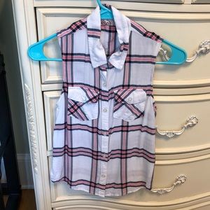 Lightweight tank top